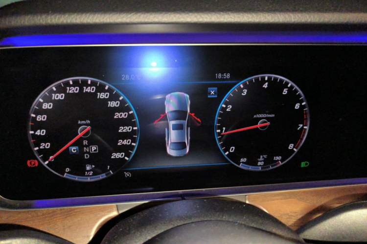 Used Mercedes-Benz E-Class 2019 Facelifted E 300 L Stylish Version
