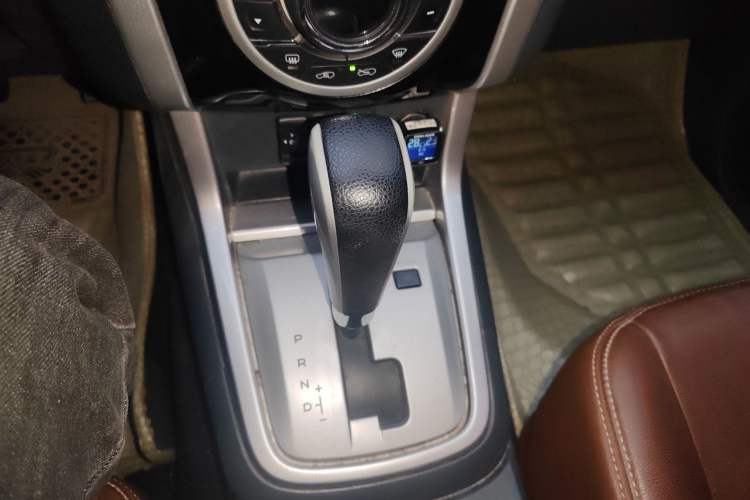 Used Isuzu mu-X 2017 3.0T Four-Wheel Drive Automatic Luxury Edition 5 Seats China IV Standard