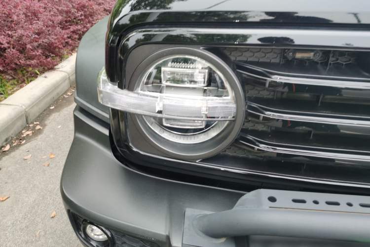 Used Tank 300 2021 Off-Road Edition 2.0T Conqueror Right Front Headlight