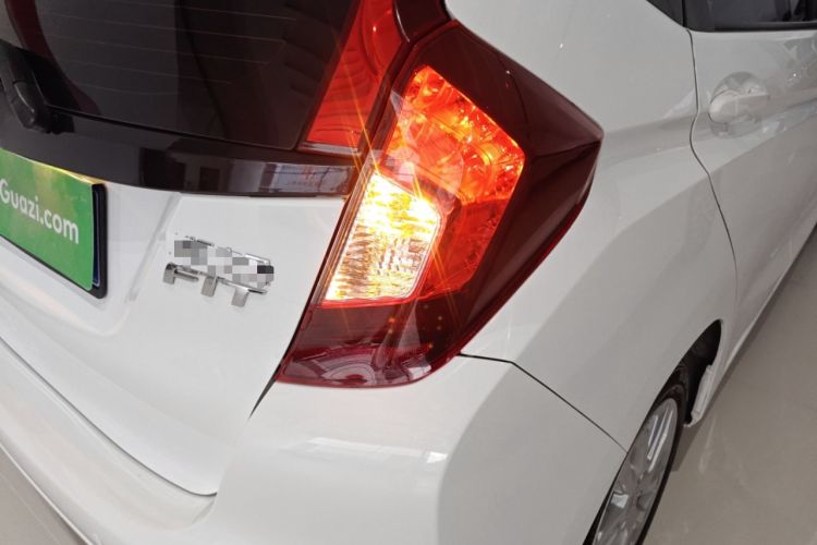 Used Honda Fit 2018 1.5L CVT Comfort Sunroof Version