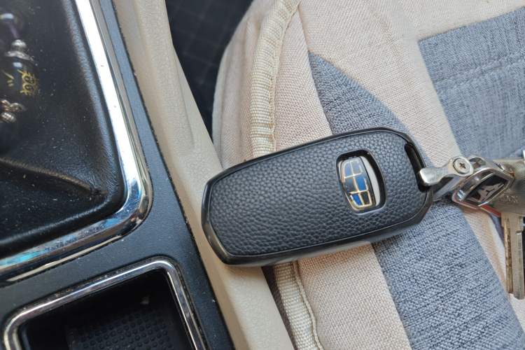 Used Geely Auto Emgrand 2017 Sedan Million Edition 1.5L Manual Luxury Model