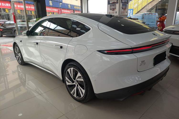 Used Nio ET5 2022 75 kWh