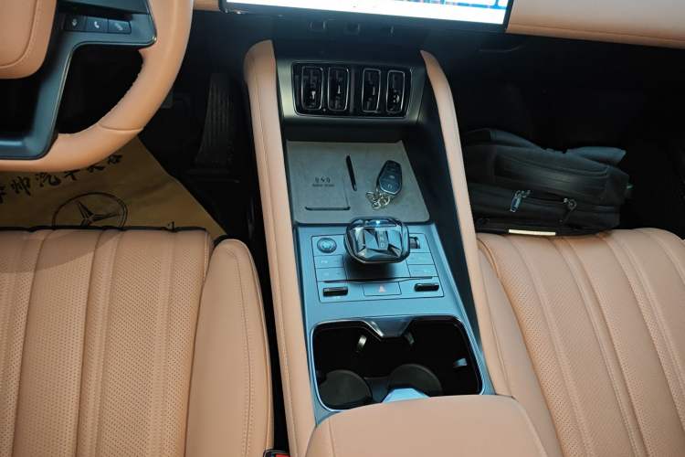 Used BYD Song L EV 2025 662 km Advanced Intelligent Driving Version
