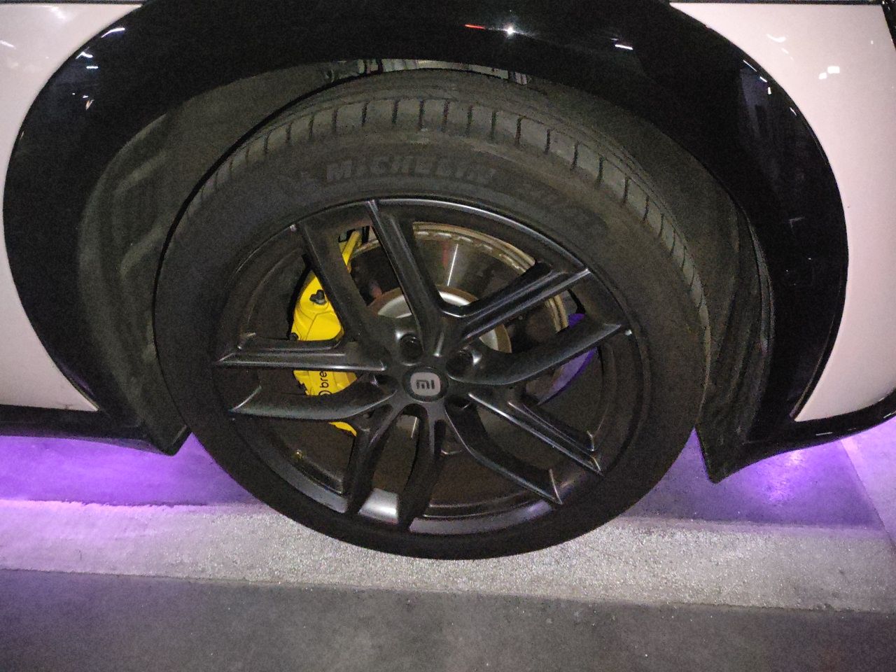 Xiaomi Auto YU7 2025 Ultra-Long Range High-Performance All-Wheel-Drive Max Edition — снимка 8