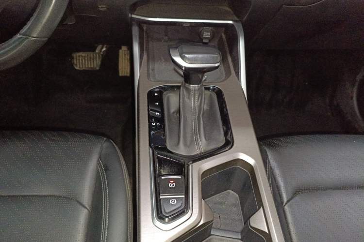 Used Geely Auto Emgrand 2022 4th Generation 1.5L CVT Luxury Model
