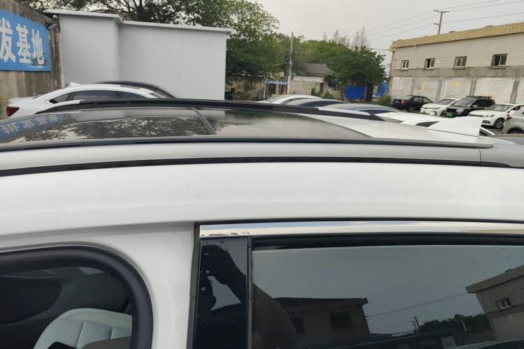 Used Buick Velite 7 2022 652E Connected Smart Edition