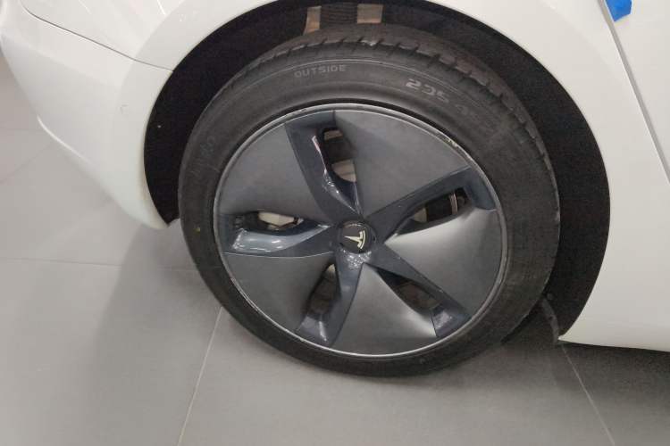 Used Tesla Model 3 2019 Standard Range Rear-Drive Upgraded Version
