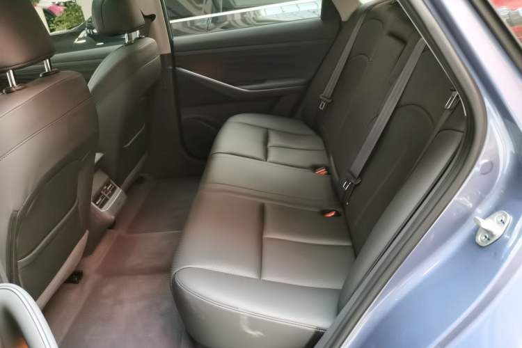 Used Nissan N6 2026 Model 180 Max Left Rear Seat