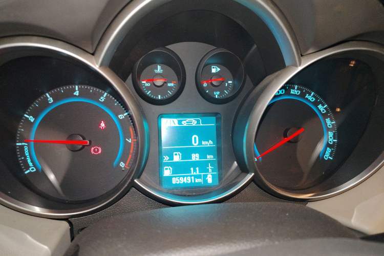 Used Chevrolet Cruze 2015 1.5L Classic SL MT
