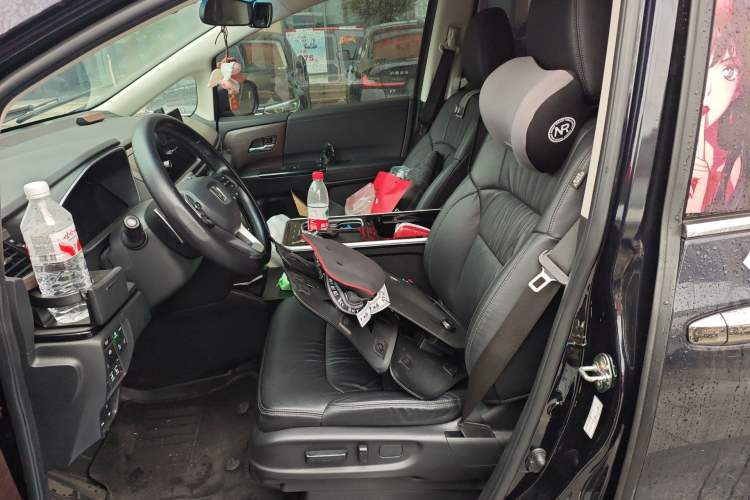 Used Honda Odyssey 2022 2.0L eHEV Sharp·Luxury Edition Left Front Seat