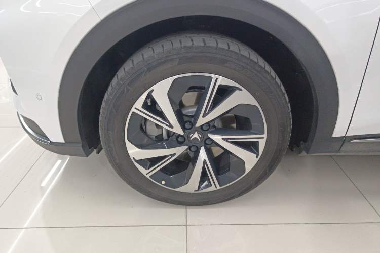 Used ARCFOX Alpha T6 2025 688MAX 175kW