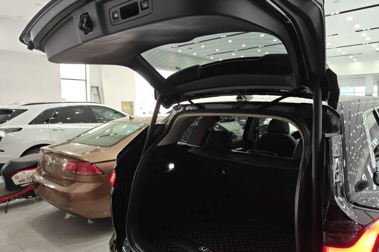 Used Honda Breeze 2023 240TURBO Two-Wheel-Drive Prestige Edition 5 Seats
