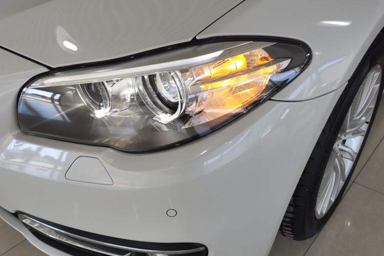 Used BMW 5 Series 2017 525Li Luxury Design Package
