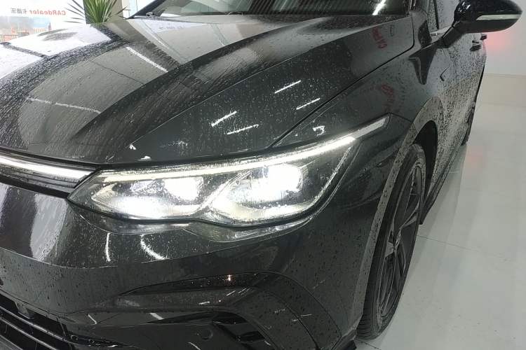 Used Volkswagen Golf 2021 280TSI DSG R-Line
