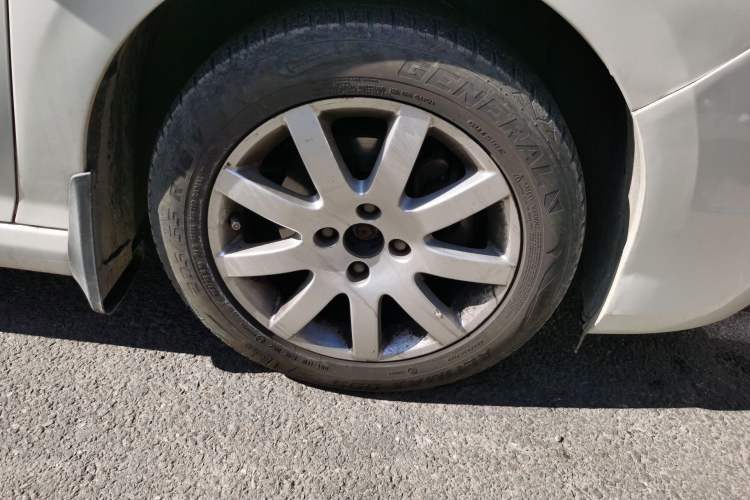 Used Peugeot 308 2014 Enjoy Edition Classic 1.6L Manual Fashion Model