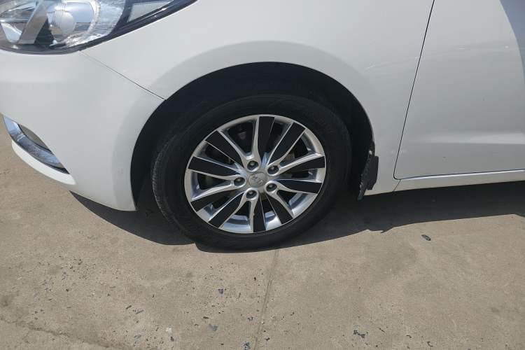 Used Kia K3 2015 1.6L Automatic GLS
