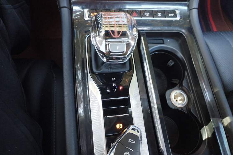 Used Hongqi H5 2024 1.5T DCT Smart Connect Flagship Edition
