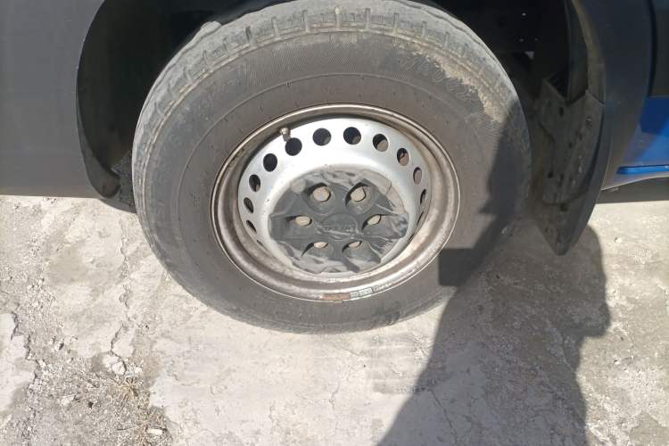 Used Iveco Eurocargo 2021 2.0T Manual Super Rui Short Wheelbase High-Roof Manual Door F1A