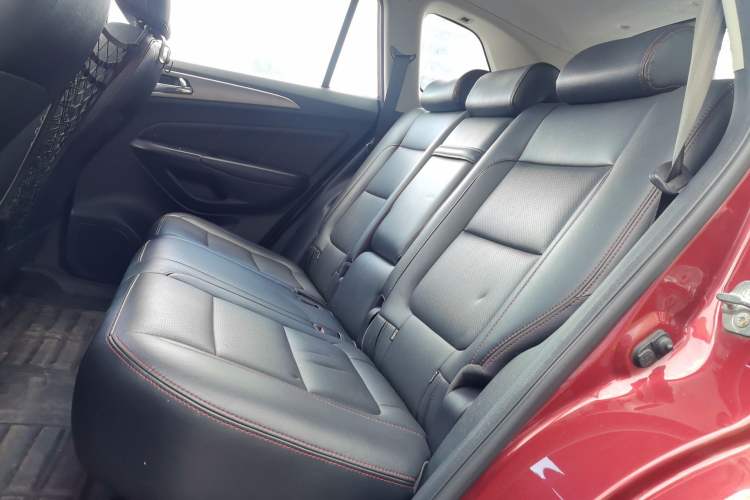 Used CHANGAN CS75 2016 1.8T Automatic Elite Model China V Standard
