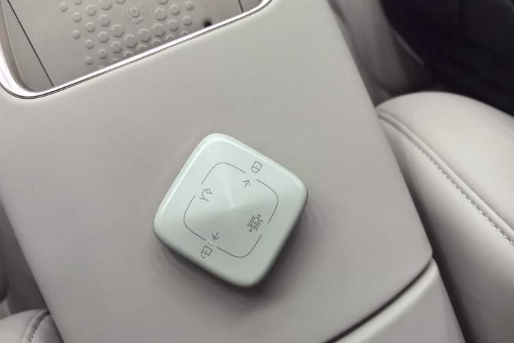 Used Zeekr X 2023 Rear-Drive YOU Edition 4 Seats