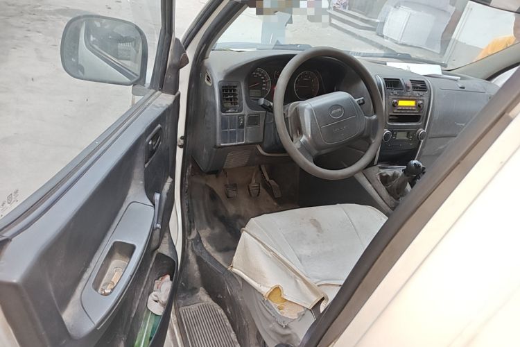 Used Jinbei Express 2017 2.0L Standard Version V19
