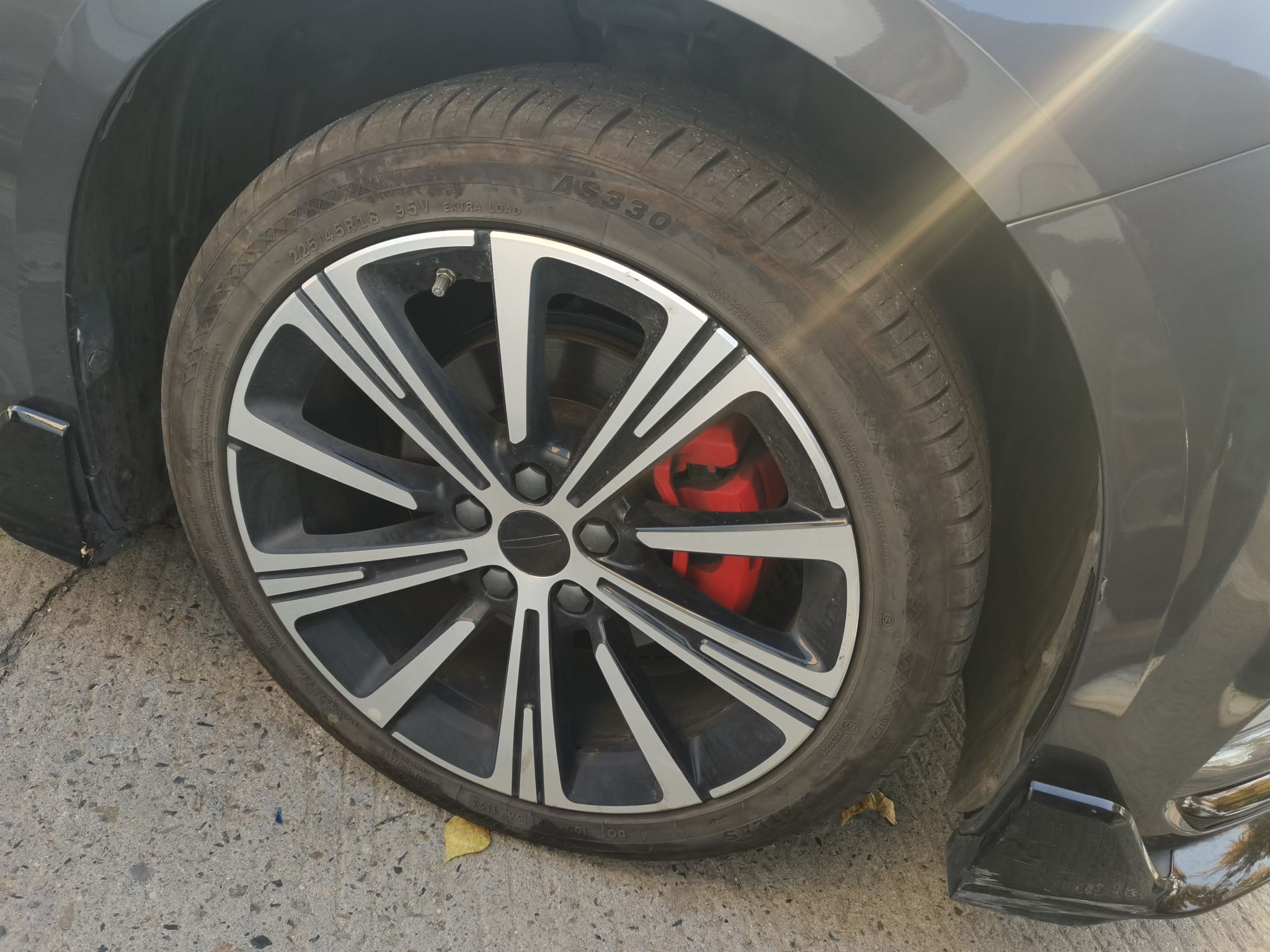 Geely Auto Preface 2025 Dongfang Yao 1.5TD Kunlun Edition — снимка 8