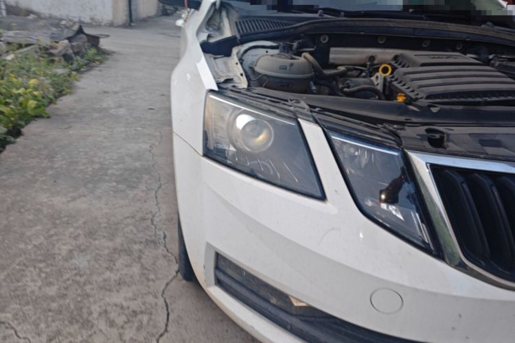 Used Skoda Octavia 2018 1.6L Manual Standard Edition