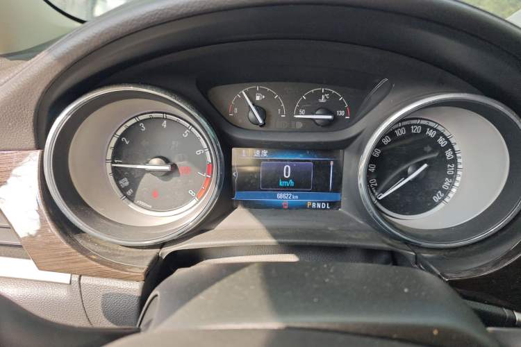 Used Buick Verano 2018 Sedan 20T Dual-Clutch Leading Model
