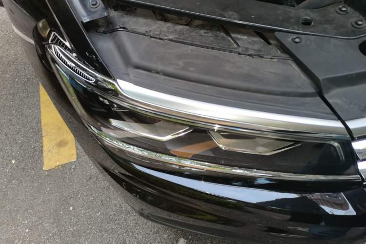 Used Volkswagen Tiguan L 2018 Revised 330TSI Automatic Two-Wheel Drive Flagship Edition
