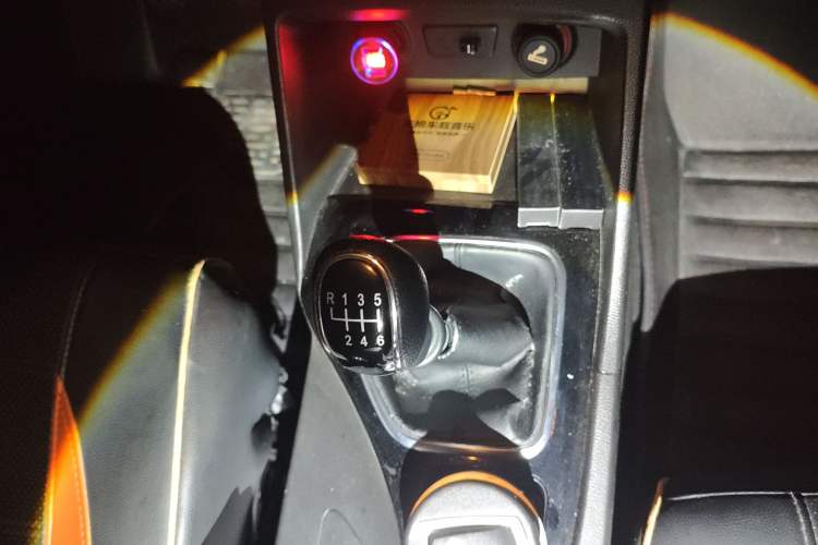 Used Baojun 730 2019 1.5L Manual Fashion Model 7-seater China VI
