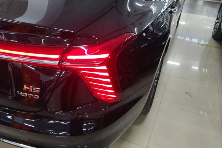 Used Hongqi H5 2024 2.0T Automatic Smart Connect Flagship Edition
