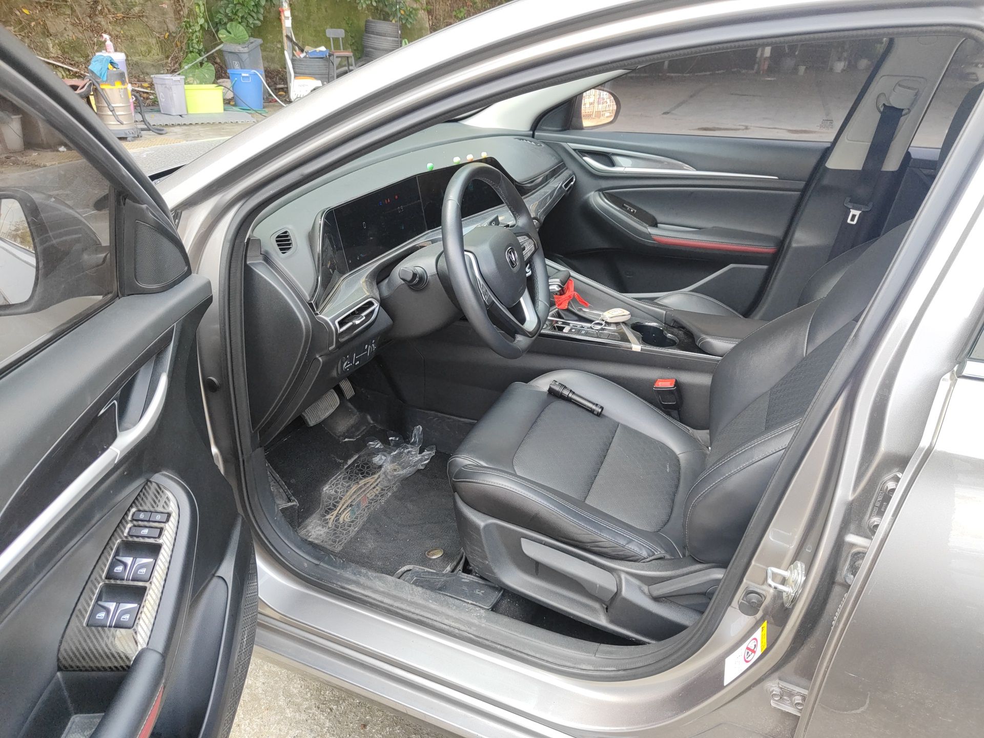 Переднее сиденье в автомобиле