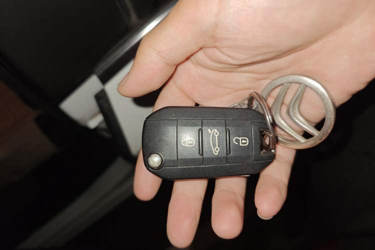 Used Citroen C4 Sega 2018 1.6L Automatic Luxury Model
