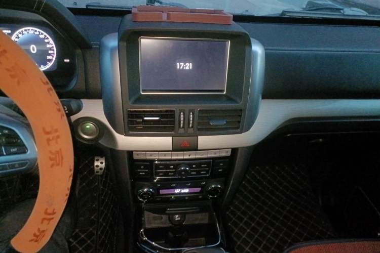 Used BAIC Off-Road BJ80 2020 3.0T Automatic Supreme Edition Audio And AC Panel