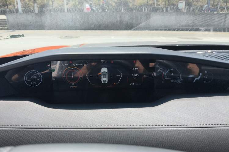 Used CHANGAN UNI-V 2024 1.5T Prestige Edition