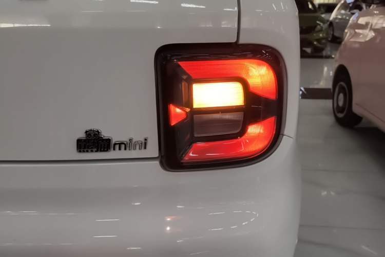 Used Geely Galaxy Panda 2023 Panda Mini 200km Endurance Bear