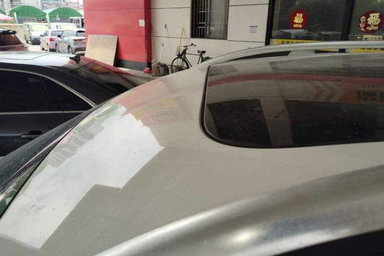 Used Zotye Domy X5 2015 1.5T Manual Luxury Version China IV Standard
