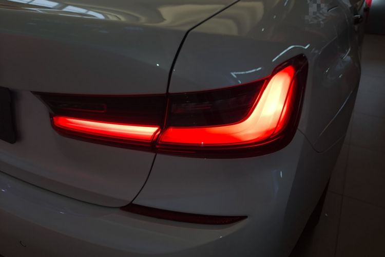 Used BMW 3 Series 2022 Restyled 325Li M Sport Night Edition Package
