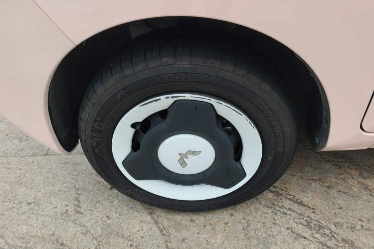 Used Wuling Hongguang MINIEV 2022 Macaron Premium Model – Lithium Iron Phosphate Exterior 4