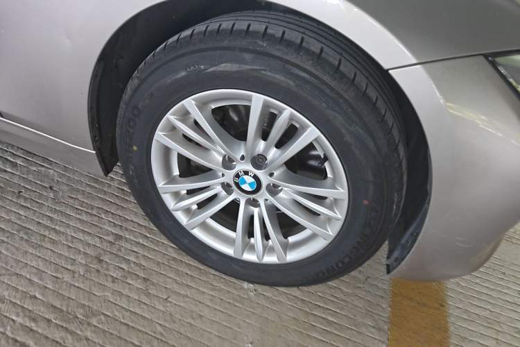 Used BMW 3 Series 2013 320Li Fashion Model
