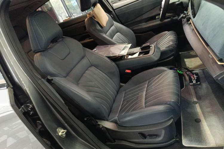 Used Nissan ARIYA 2022 Four-Wheel-Drive High-Performance Top-Tier Model
