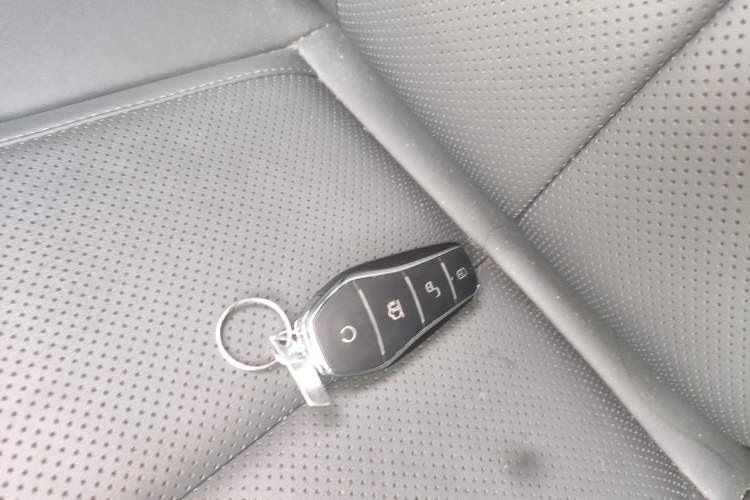 Used BYD Qin L 2024 DM-i 80KM Leading Model
