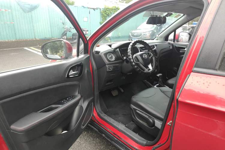 Used Brilliance V3 2016 1.5T Automatic Flagship Model
