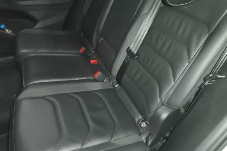 Used Volkswagen Tiguan L 2018 Facelift 330TSI Automatic Two-Wheel Drive Luxury Edition
