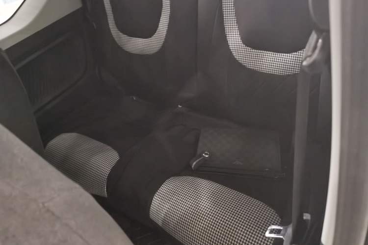 Used Wuling Hongguang MINIEV 2024 3rd Generation 215km Advanced Version