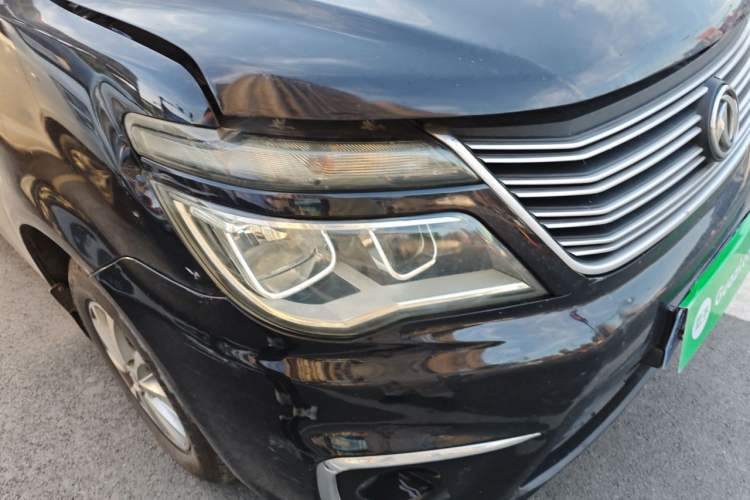 Used FORTHING Lingzhi 2018 M5L 1.6L 7-Seater Luxury Model
