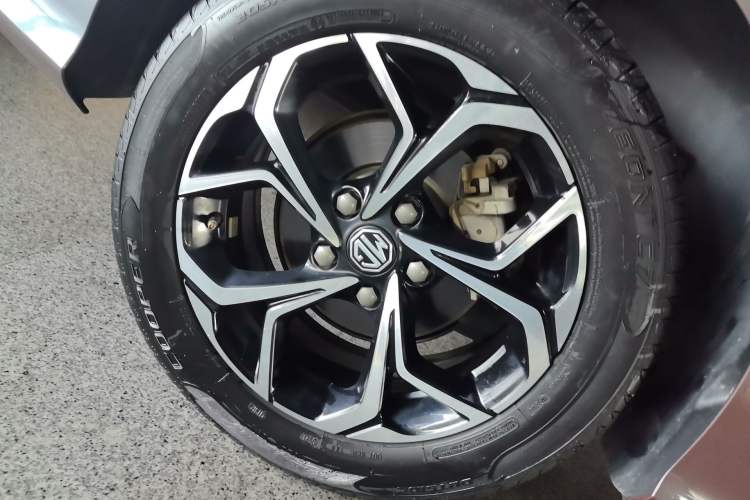 Used MG 5 2021 180 DVVT CVT Youth Luxury Edition Exterior 5