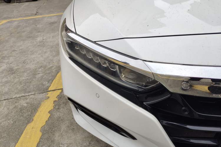 Used Honda Accord 2018 260TURBO Luxury Edition China V Emission Standard Right Front Headlight