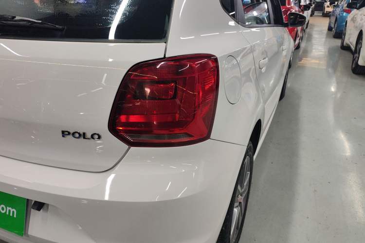 Used Volkswagen Polo 2016 1.4L Automatic Trendy Model Right Rear Taillight