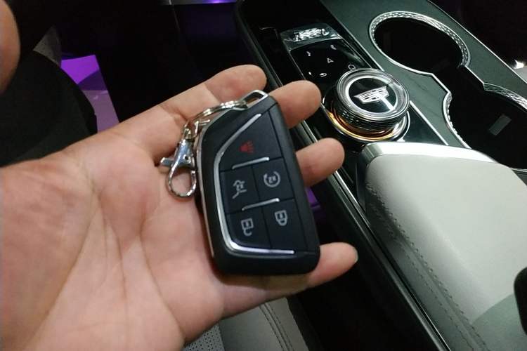 Used Cadillac LYRIQ 2022 Rear-Drive Long-Range Luxury Edition
